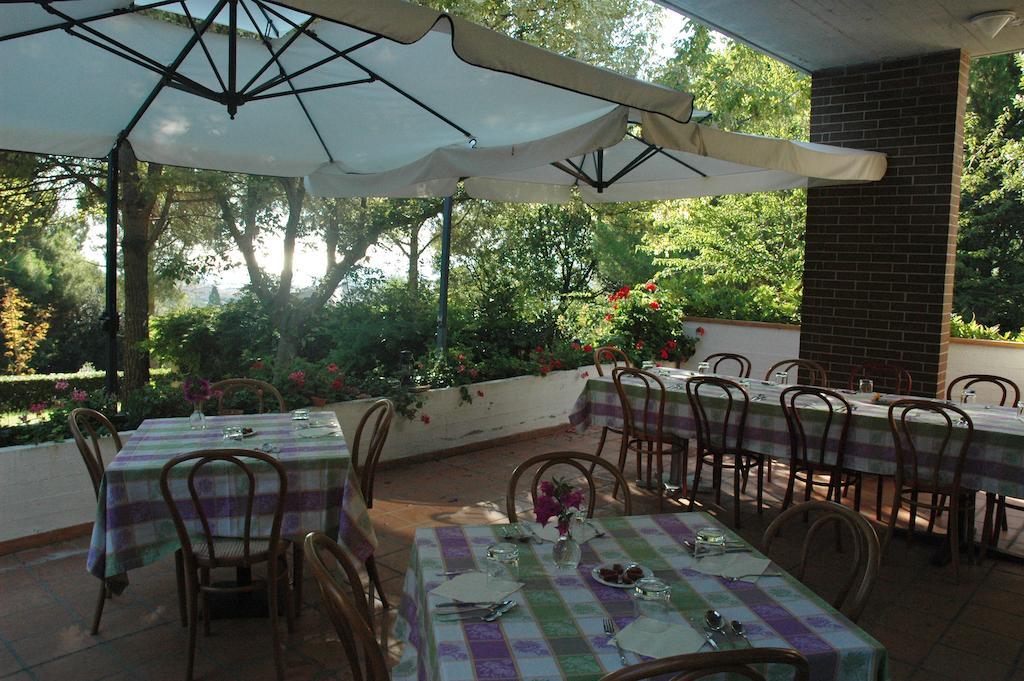 Colle Moro - B&B Villa Maria 圣安杰洛城 外观 照片